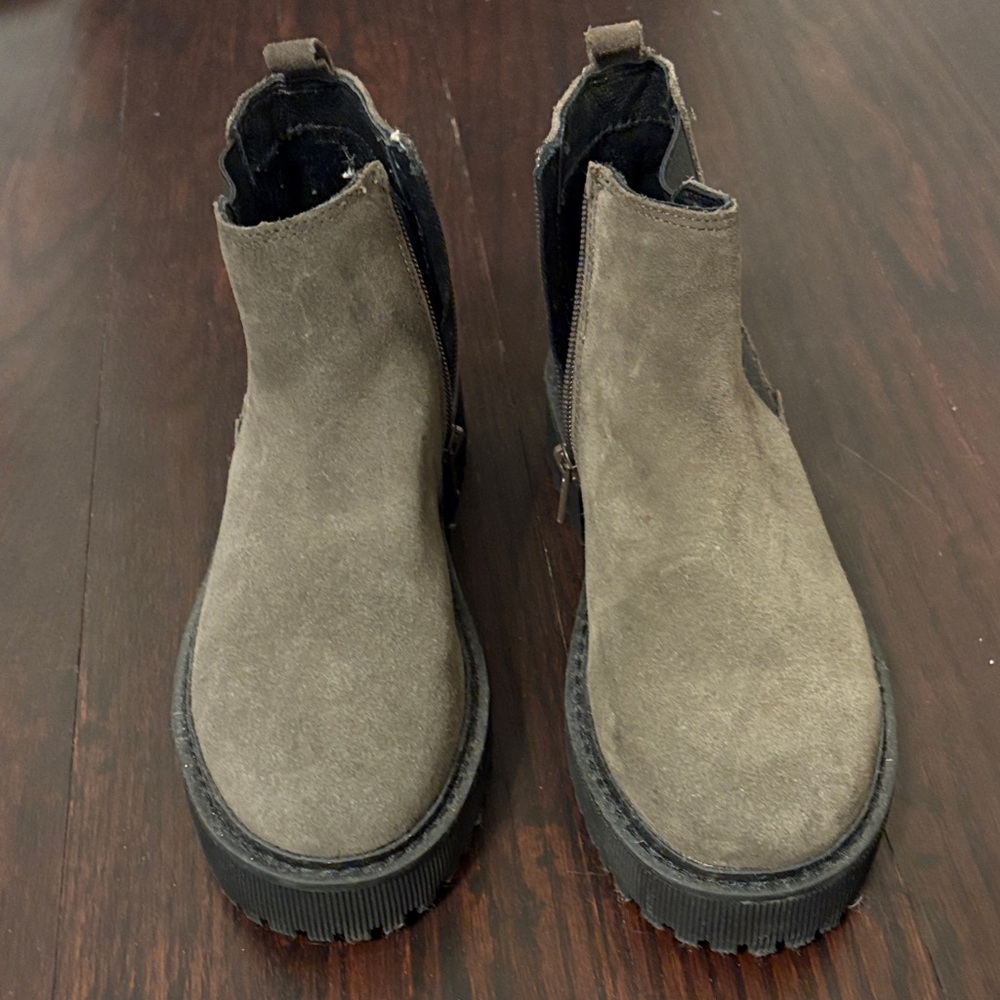 Zara Girls Chelsea Brown Suede Ankle Boots